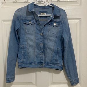 Jean jacket in excelente condition